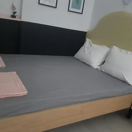 Pop Art Apartment *
